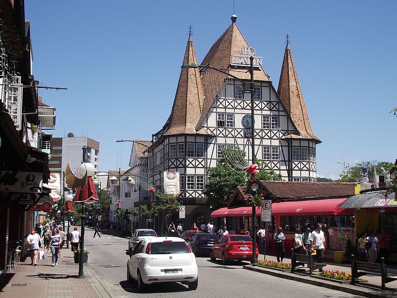 Blumenau e Vila Germânica em Santa Catarina: O que fazer em 1 dia