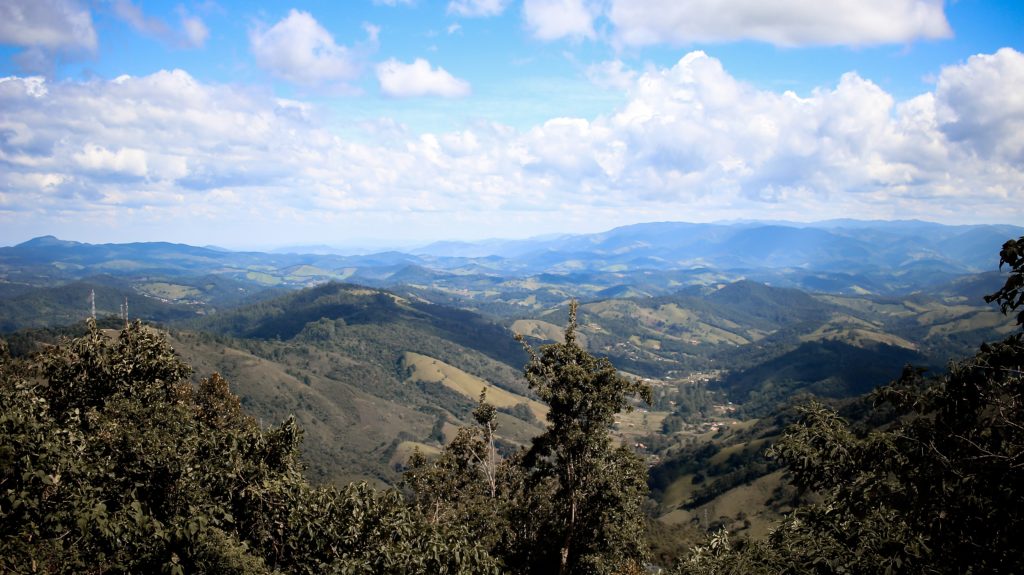 Campos do Jordão COMPLETO: O que fazer, onde hospedar, comer, passear, clima, etc.