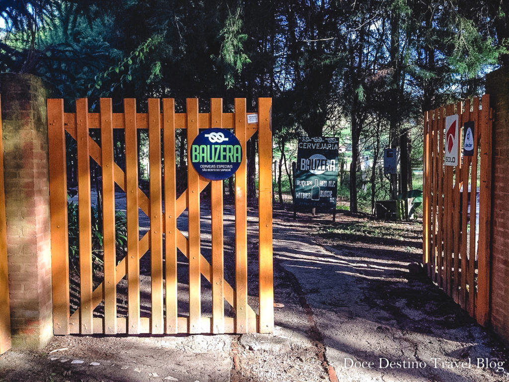 São Bento do Sapucaí - SP, a cidade da Pedra do Baú. Descubra o que fazer e muito mais. Casal São Bento do Sapucaí São Paulo São Bento do Sapucaí - SP, a cidade da Pedra do Baú. Descubra o que fazer e muito mais.
