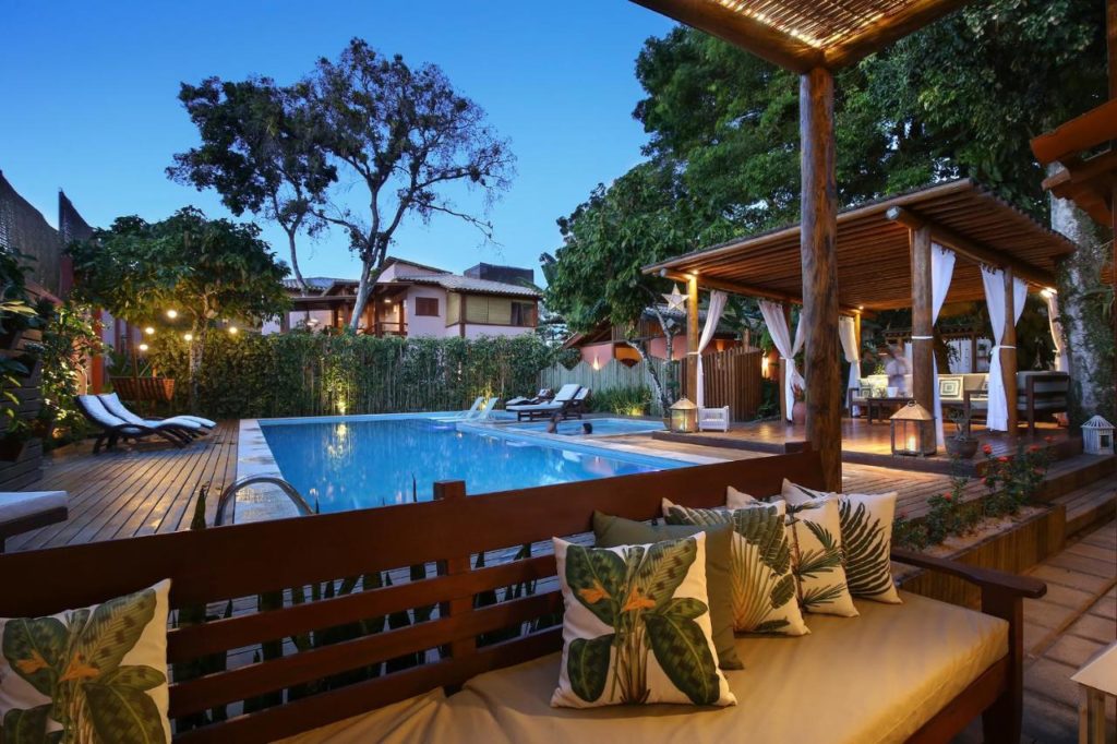 Onde se hospedar em Trancoso na Bahia. Confira as melhores pousadas de charme.