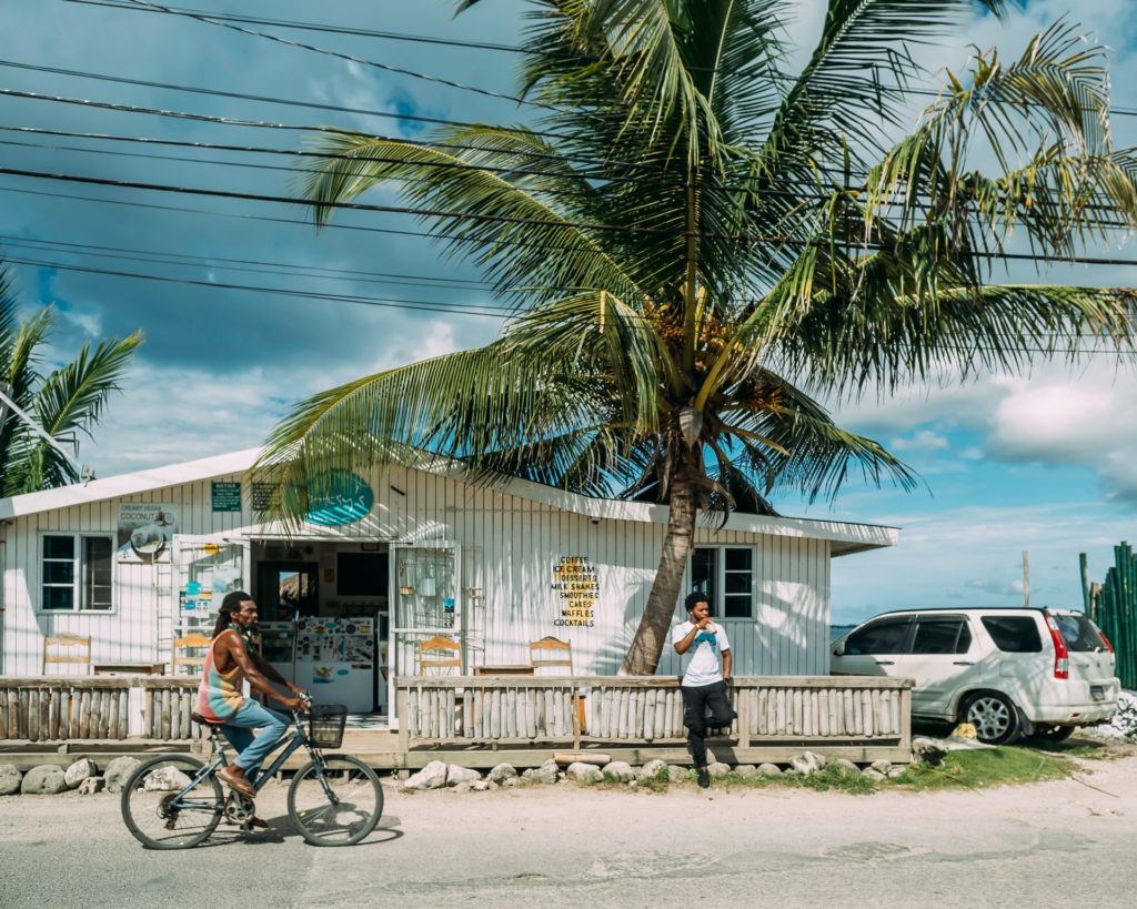 Jamaica, a pérola do Caribe. Tudo que você precisa saber antes de viajar.