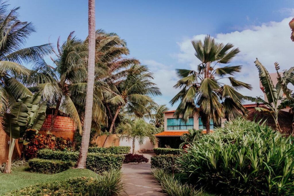 Onde ficar em São Miguel dos Milagres - AL. Pousadas pé na areia e Hotéis bons e baratos