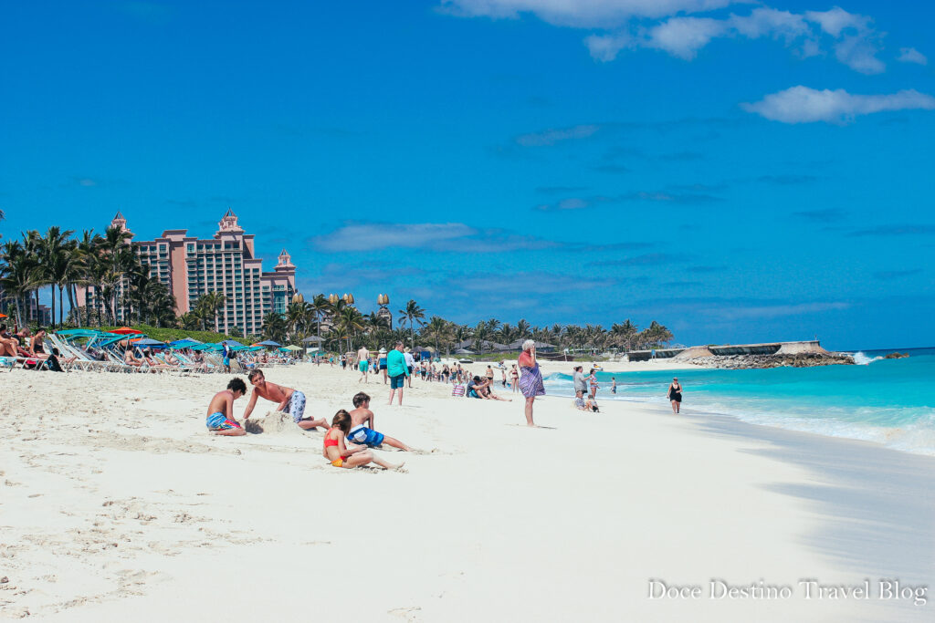 Nassau nas Bahamas. Melhores Praias, Day Use no famoso Atlantis e Guia Pré-Viagem.