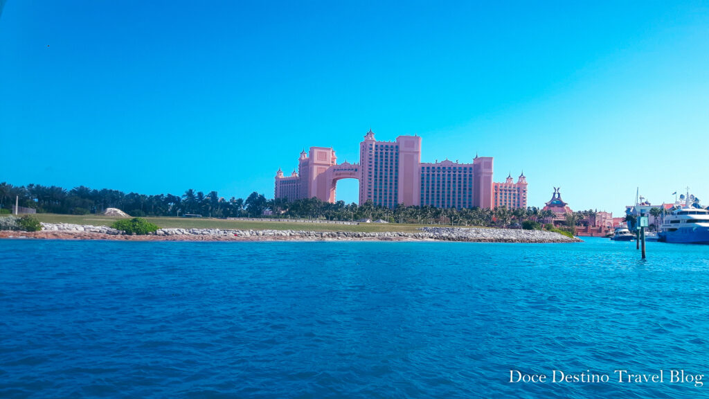 Nassau nas Bahamas. Melhores Praias, Day Use no famoso Atlantis e Guia Pré-Viagem.