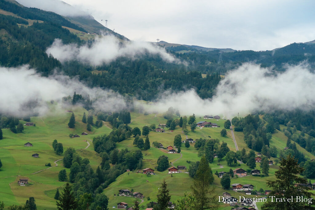 Conheça Grindelwald na Suíça, uma das minhas vilas prediletas.