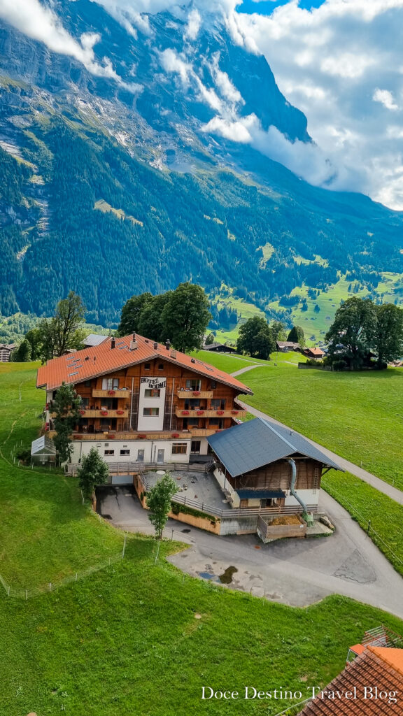 Conheça Grindelwald na Suíça, uma das minhas vilas prediletas.